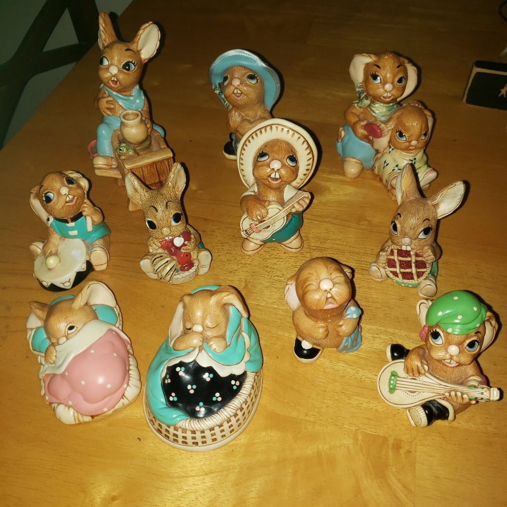 Vintage Pendelfin Rabbits